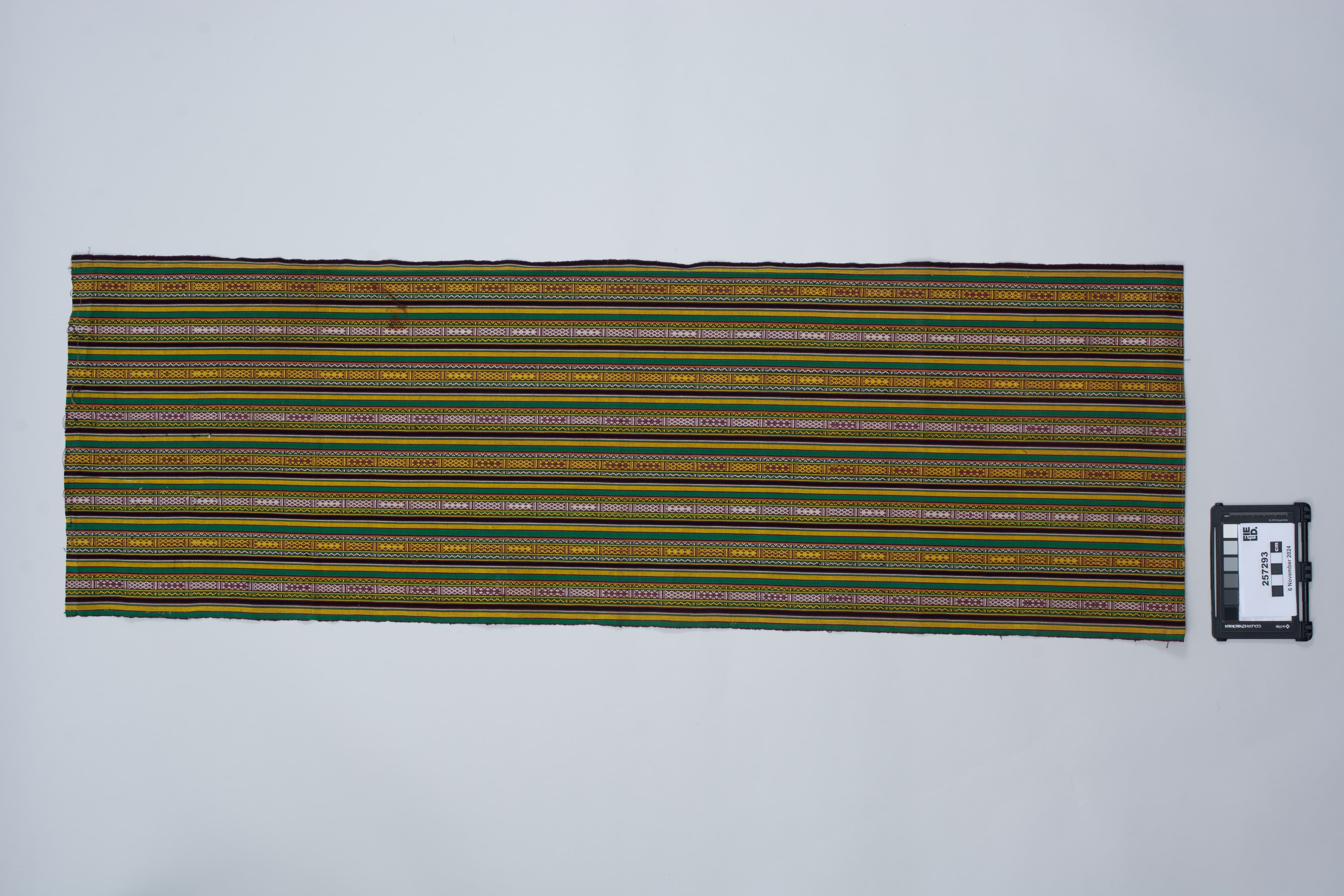 257293 cotton textile